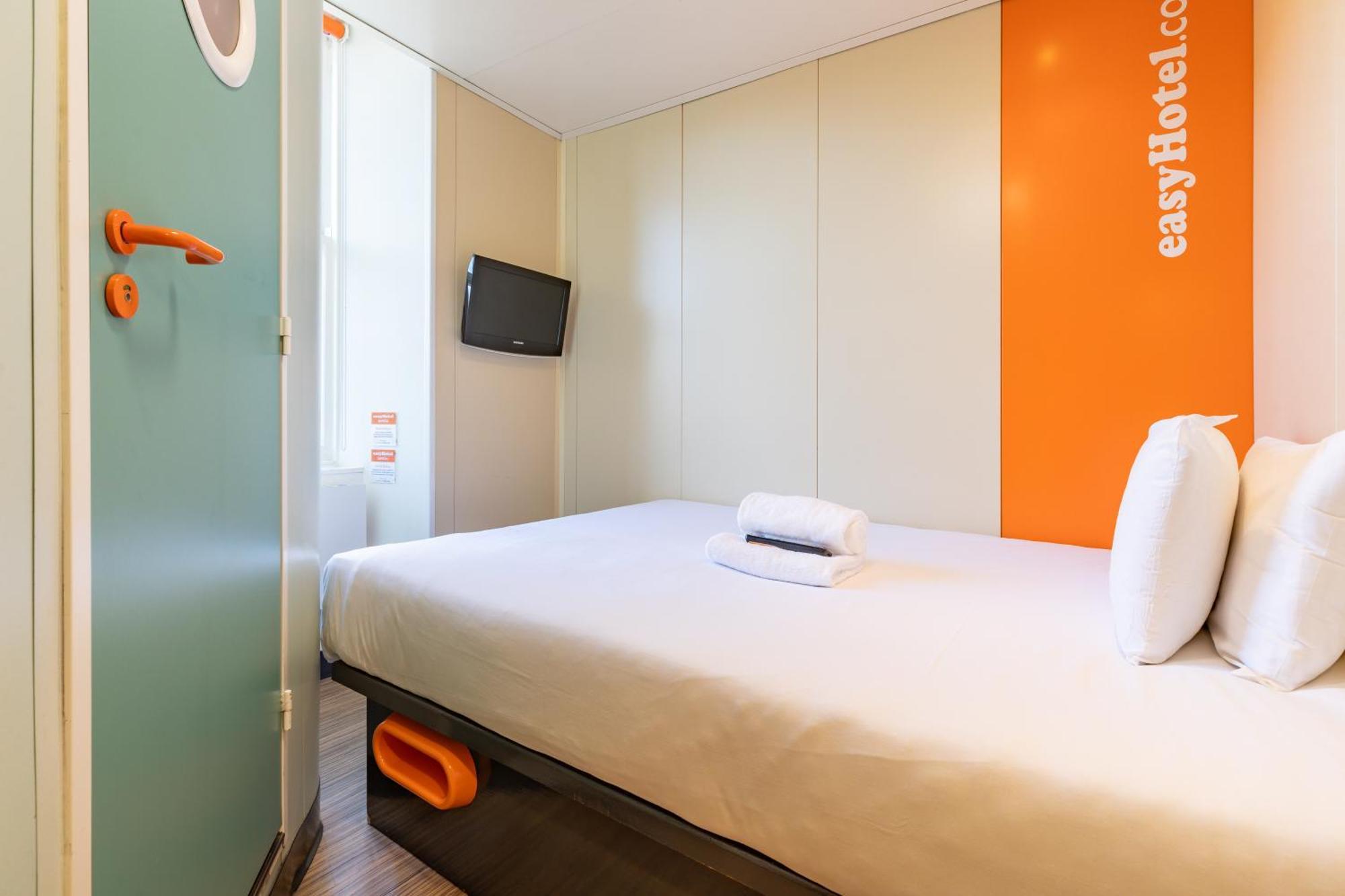 อีซีโฮเต็ล เอดินเบอระ Hotel เอดินบะระ ภายนอก รูปภาพ