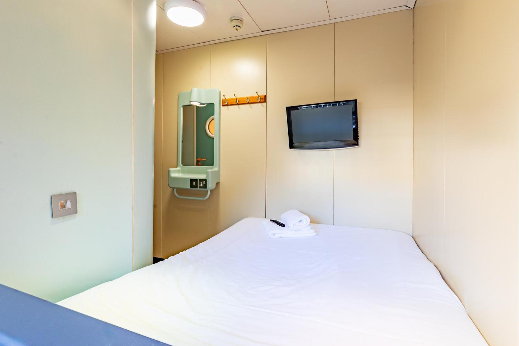 อีซีโฮเต็ล เอดินเบอระ Hotel เอดินบะระ ภายนอก รูปภาพ