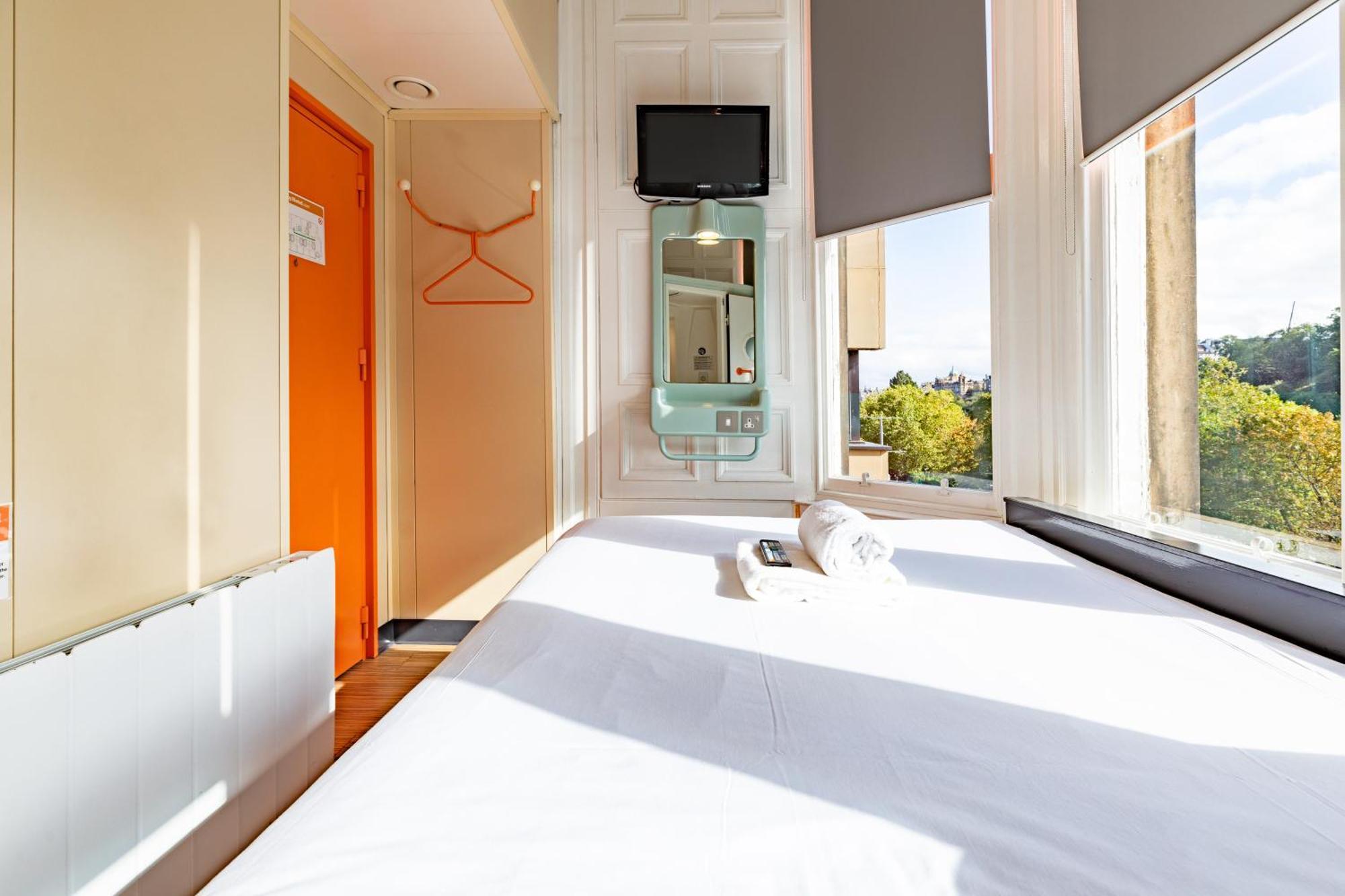 อีซีโฮเต็ล เอดินเบอระ Hotel เอดินบะระ ภายนอก รูปภาพ